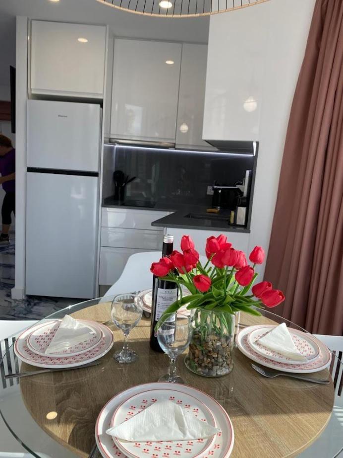 Coblanca 5-Exclusivo Loft 5-6 Lejlighed Benidorm Eksteriør billede